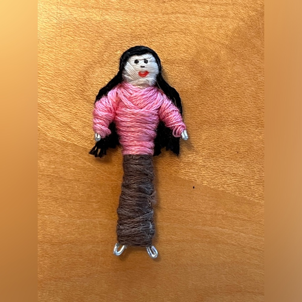 Worry Dolls / Toothpick Dolls / Paperclip Doll - Picture 4 of 15
